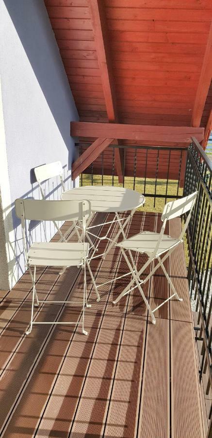 Ferienwohnung Lawendowy Zakatek Kołczewo Exterior foto